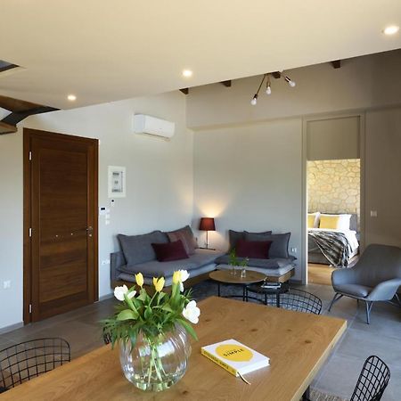 Amfikleia Chalet By Relax In Greece Екстериор снимка