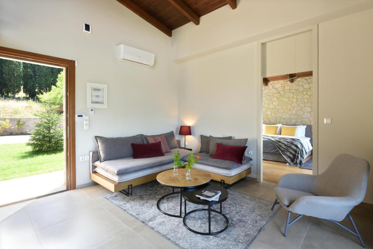 Amfikleia Chalet By Relax In Greece Екстериор снимка